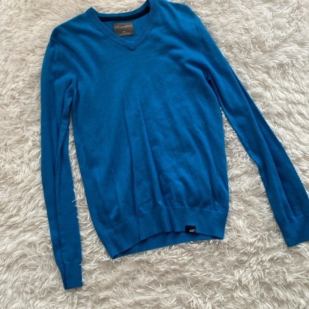 Aeropostale turquoise vneck sweater